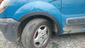 Plastové lemy blatníkov pre Nissan Kubistar (1998-2008), 3-dverová verzia