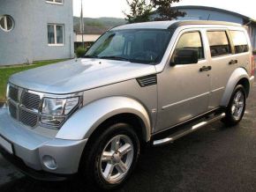 Bočné nerezové rámy, Dodge Nitro